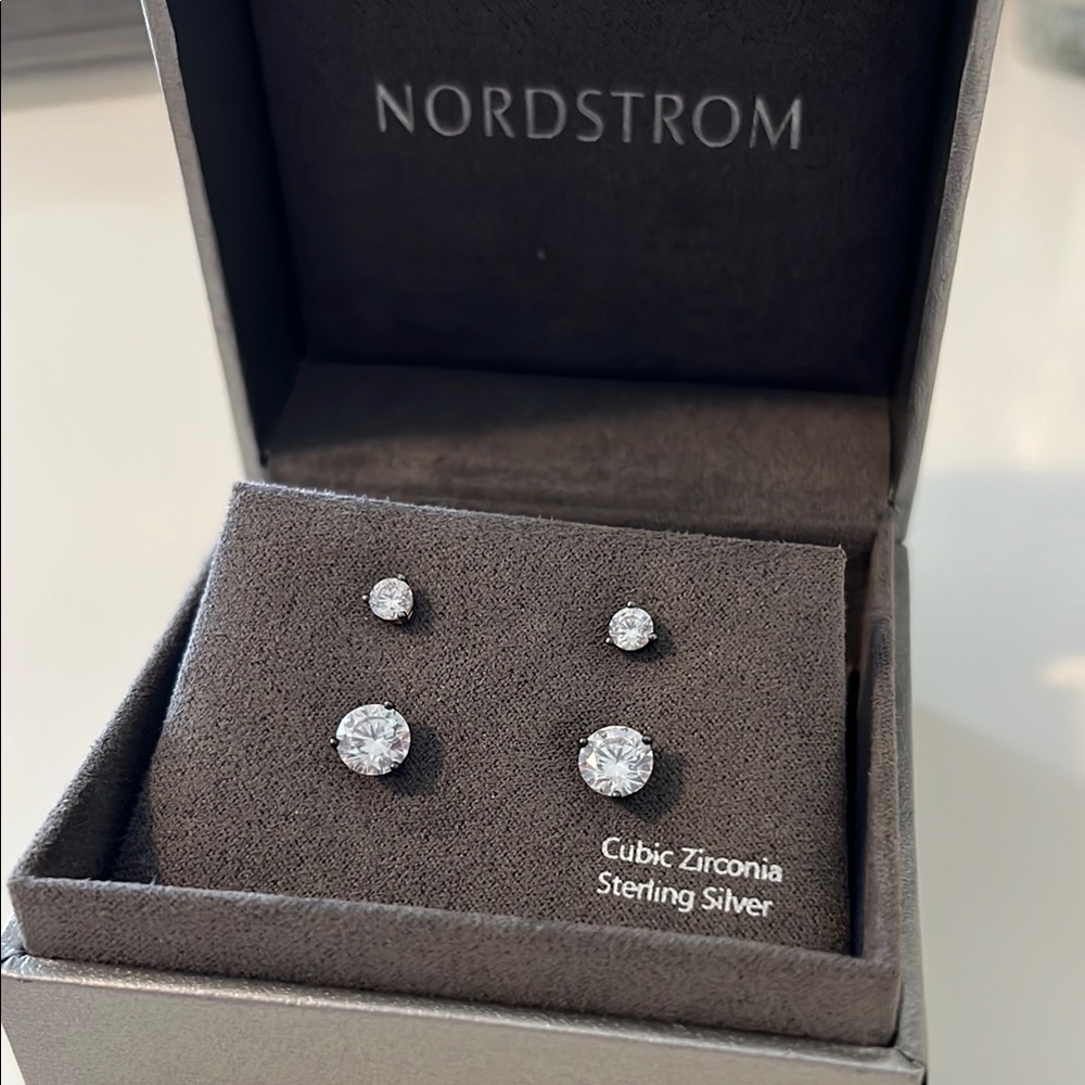 Set of 2 Cubic Zirconia Stud Earrings - sterling silver